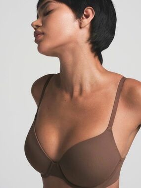 Fits Everybody T-Shirt Bra